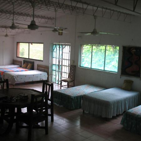 Hostel Finca La Gordita Calabazo  外观 照片
