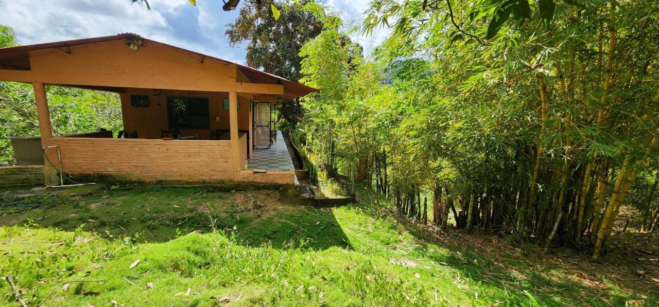 Hostel Finca La Gordita Calabazo  外观 照片