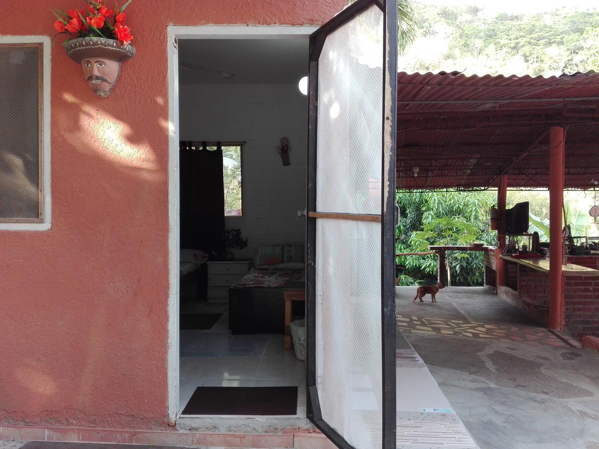 Hostel Finca La Gordita Calabazo  外观 照片